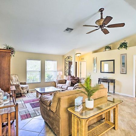 Cape Coral Canalfront Home With Pool And Dock المظهر الخارجي الصورة