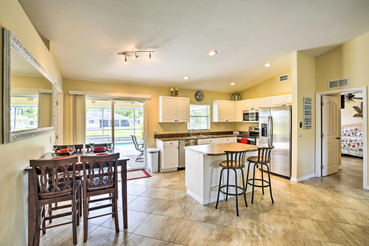 Cape Coral Canalfront Home With Pool And Dock المظهر الخارجي الصورة
